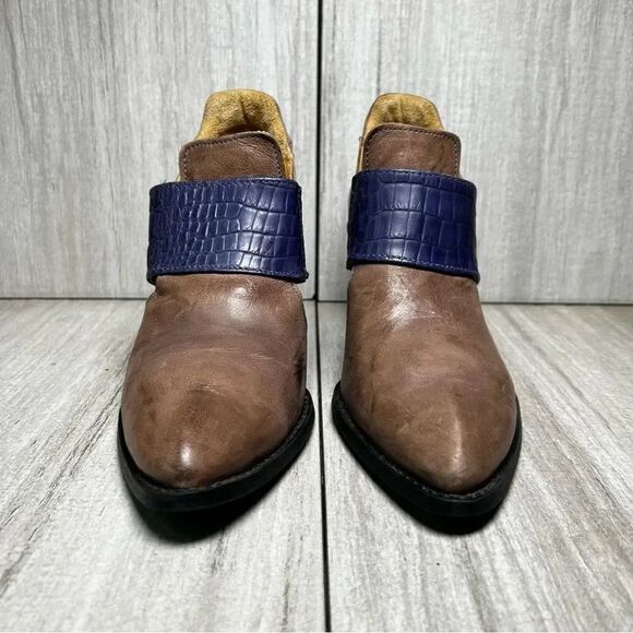 John Fluevog Entrance Room 502 Ankle Boots Booties Bumped Toe Women’s Size 8 - Picture 5 of 10